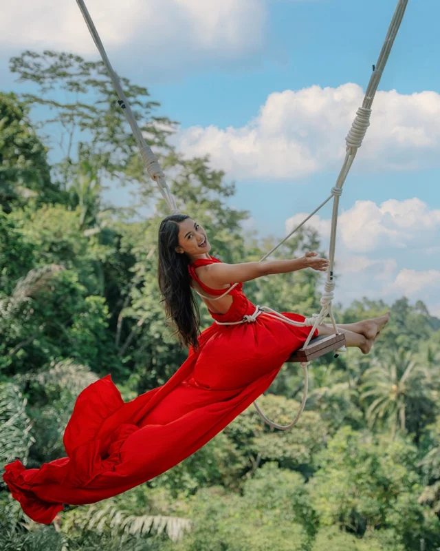 Where nature meets beauty. From soaring above the Ayung River valley to capturing dreamy moments in every corner, Pertiwi Jungle Swing is made for unforgettable Bali memories. Feel the thrill on the Jungle Swing Pose at the Bloom Ring Swing Relax inside the Woven Nest & Bird Nest Enjoy sweet moments on the Bed Swing End the day with the peaceful Koi Pond Boat Every spot is designed to make your Bali experience feel magical, natural, and effortlessly beautiful.