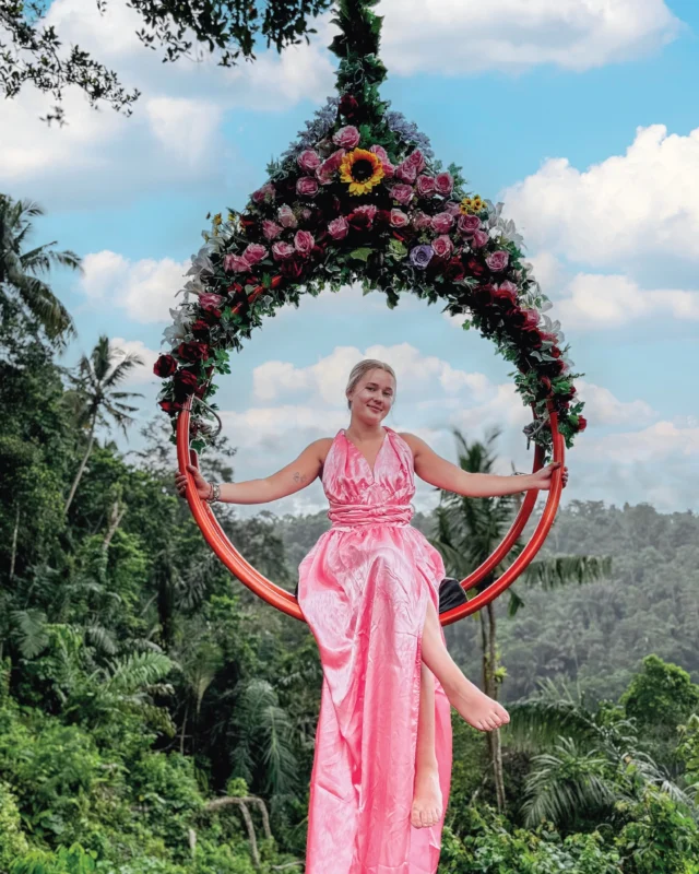 Bali swing, but quieter, greener, and more peaceful Bloom Ring Swing. Bird Nest. Romantic Bed Swing. And that’s only a small part of the experience. With over a dozen unique photo spots, Pertiwi Jungle Swing is made for slow moments, beautiful views, and photos that feel natural — far from the crowds Fresh air. Ayung River Valley views. A calm jungle atmosphere. Come for the photos. Stay for the feeling Which spot would you try first? Get instant quote and exclusive direct online offer on our website.